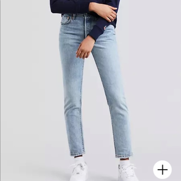 Levi’s 501 Skinny Jeans - Button Fly - Authentic Denim - Size 26x30 - retail $98 - Picture 1 of 13